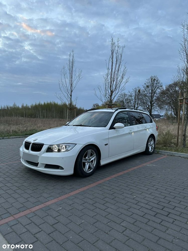 BMW Seria 3 - 11