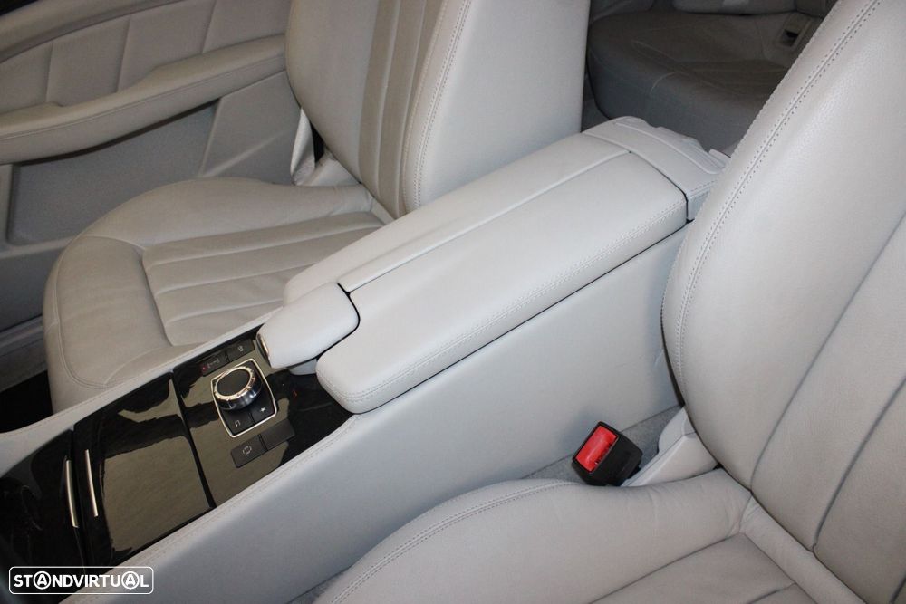 Mercedes-Benz CLS 250 - 34