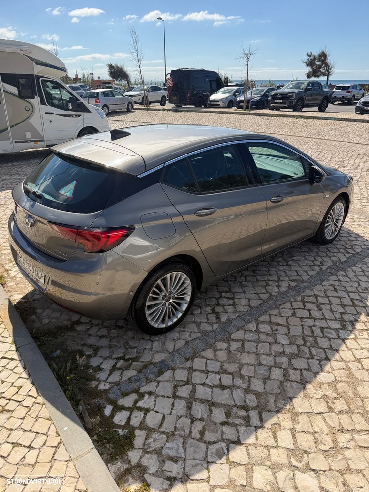 Opel Astra 1.6 CDTI Executive S/S J18 - 2