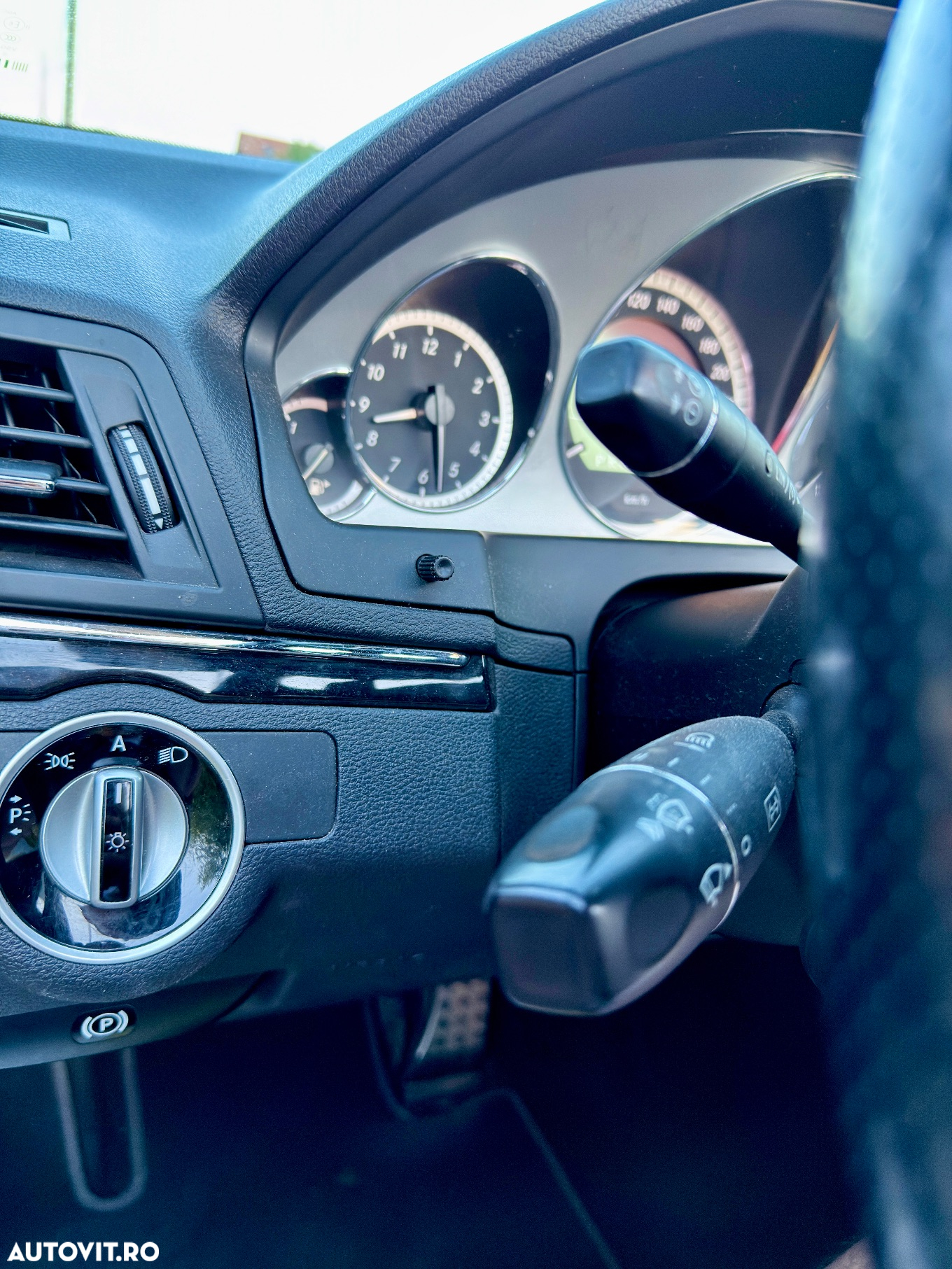Mercedes-Benz E - 29