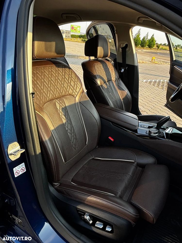 BMW Seria 5 540i xDrive AT - 21