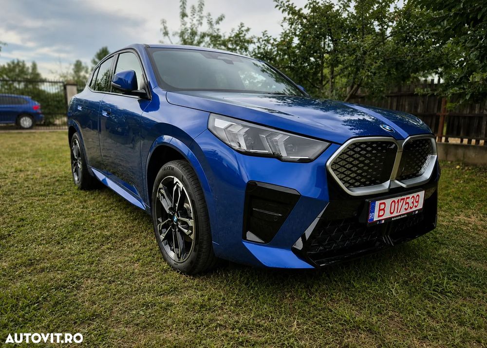 BMW iX2 - 3