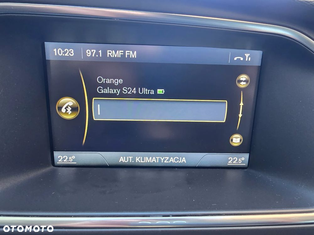 Volvo V40 Cross Country D3 Geartronic Momentum - 24