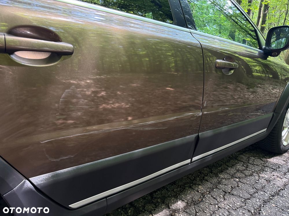 Volvo XC 70 D5 AWD Dynamic Momentum - 11
