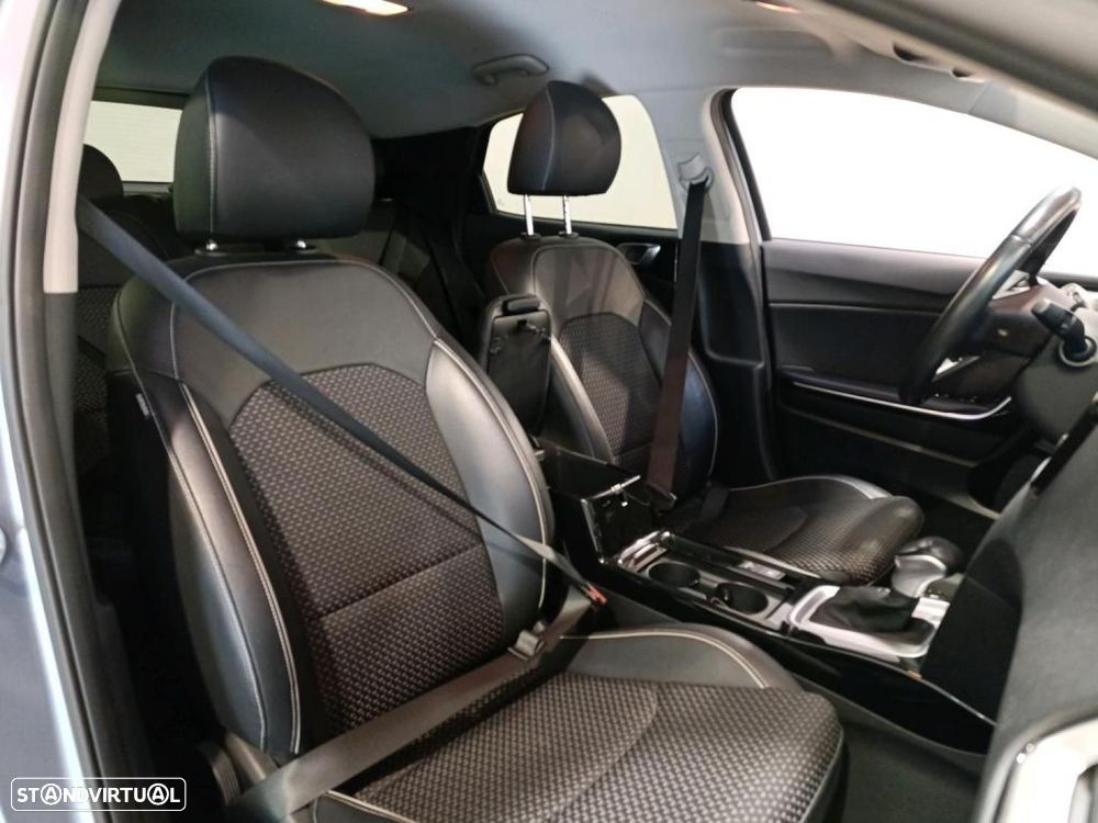 Kia XCeed 1.6 GDi PHEV Tech - 9