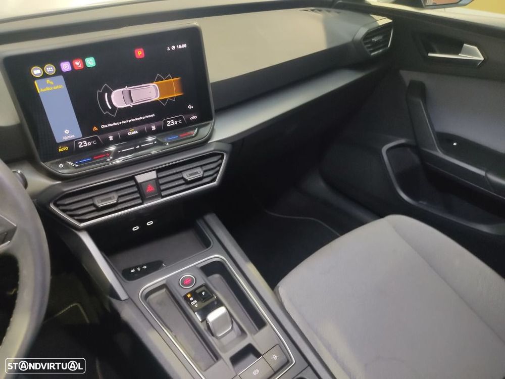 SEAT Leon ST 2.0 TDI Style DSG - 8