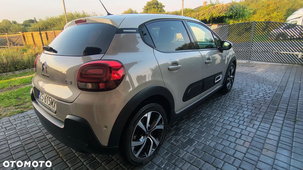 Citroën C3 1.2 PureTech Shine S&S EAT6 - 24