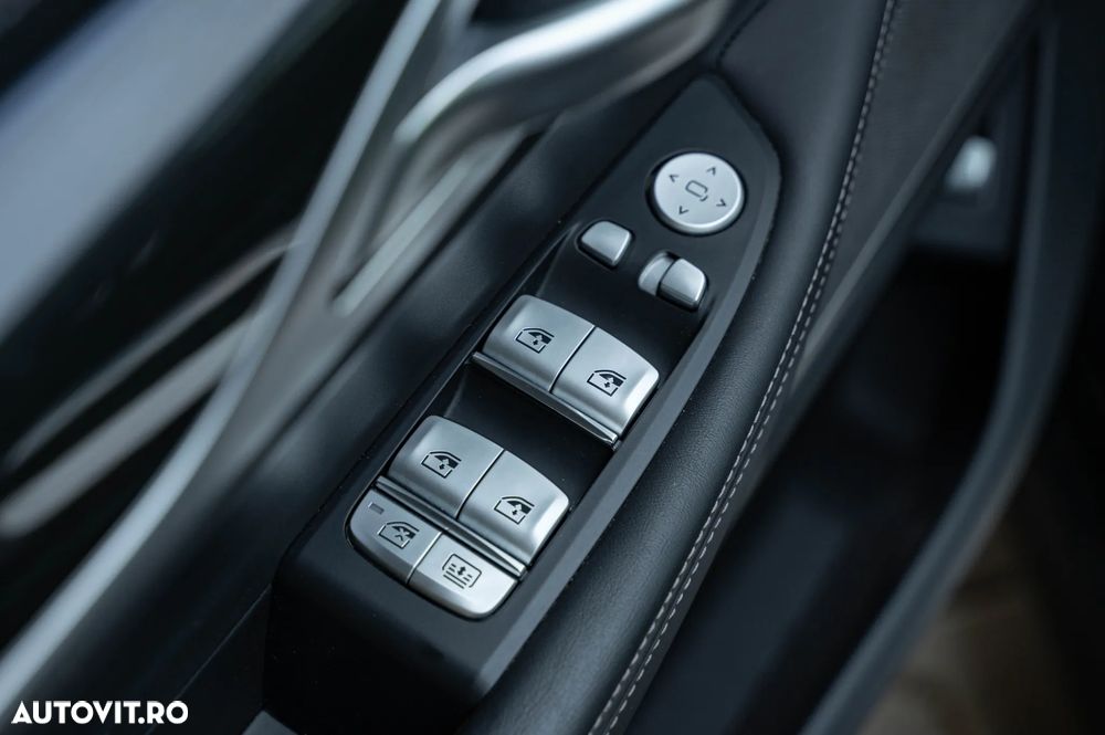 BMW Seria 7 740e iPerformance - 16