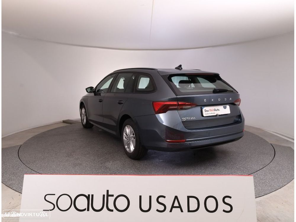 Skoda Octavia Break 2.0 TDI Ambition DSG - 9