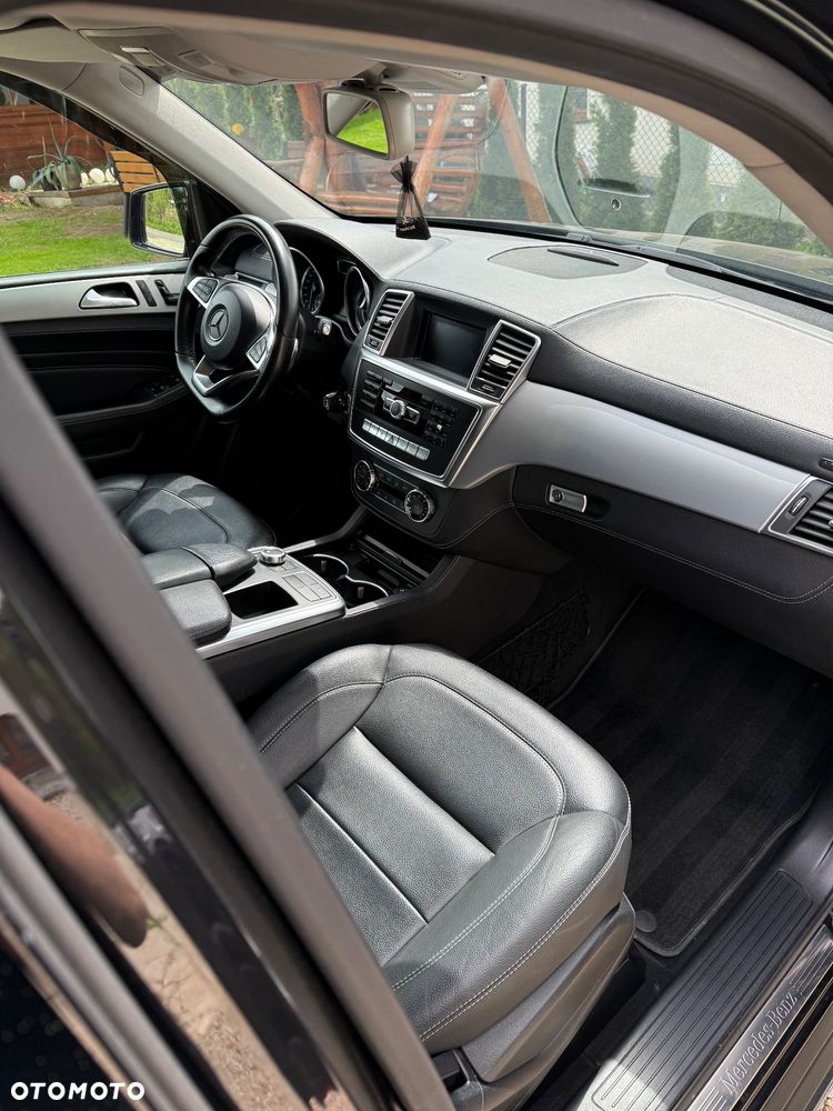 Mercedes-Benz ML 250 BlueTEC 4MATIC 7G-TRONIC Edition 1 - 11