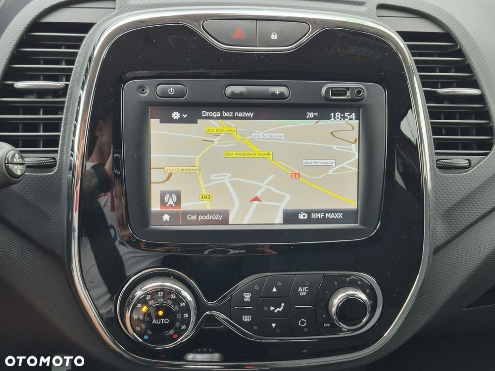 Renault Captur - 29