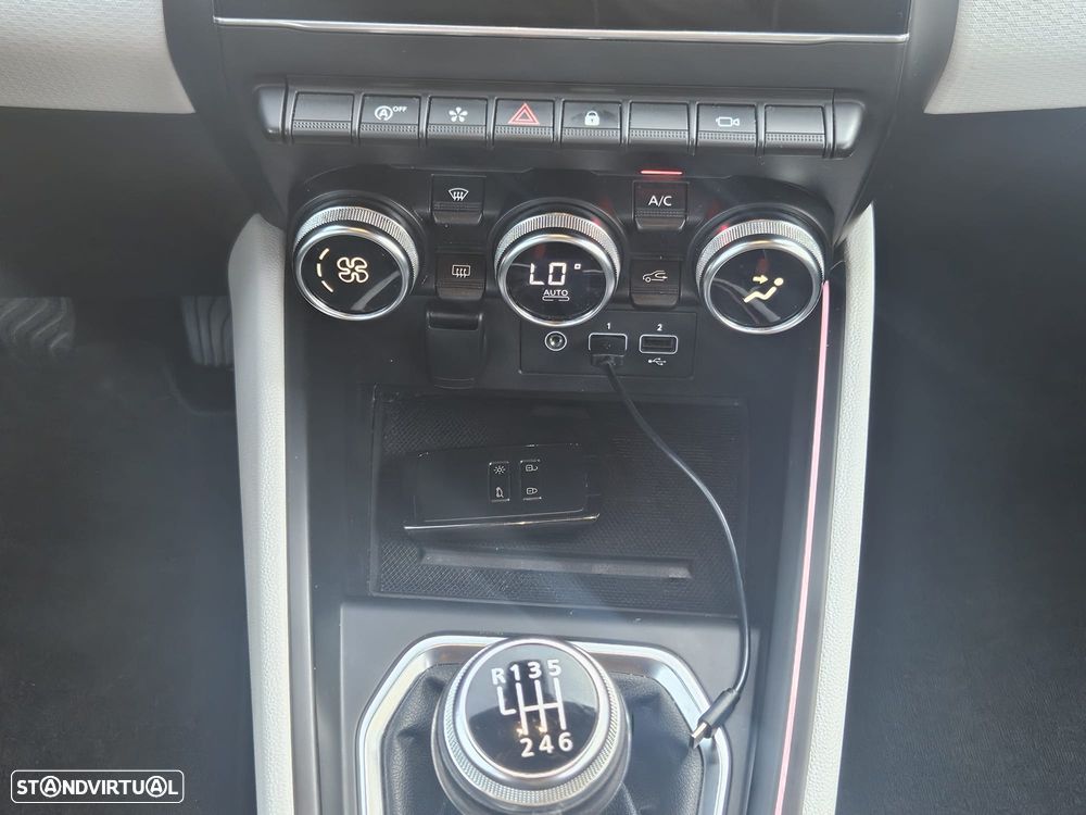 Renault Clio 1.0 TCe Techno - 16