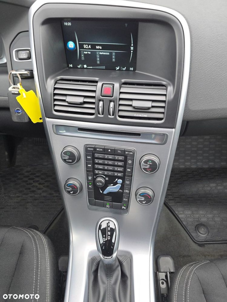 Volvo XC 60 - 20