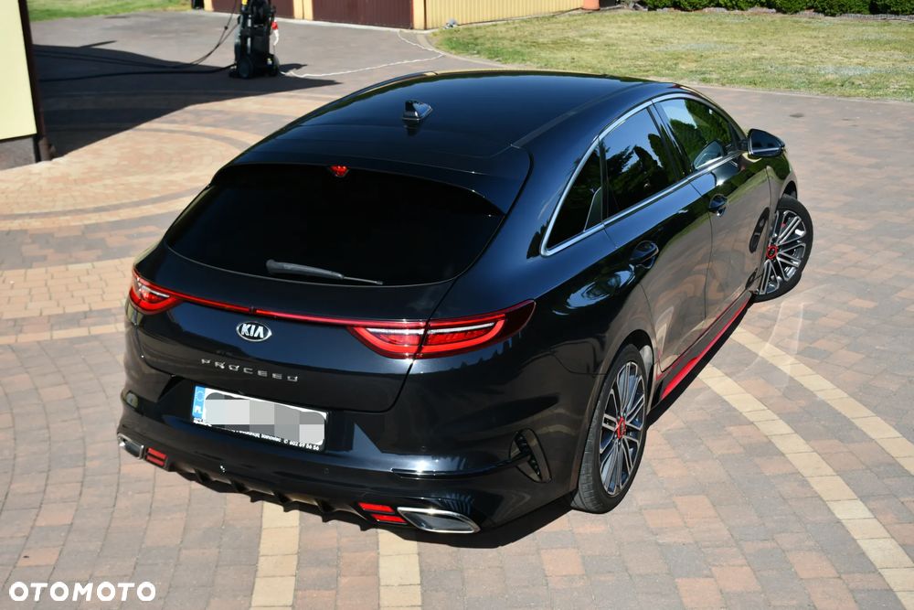 Kia ProCeed - 7