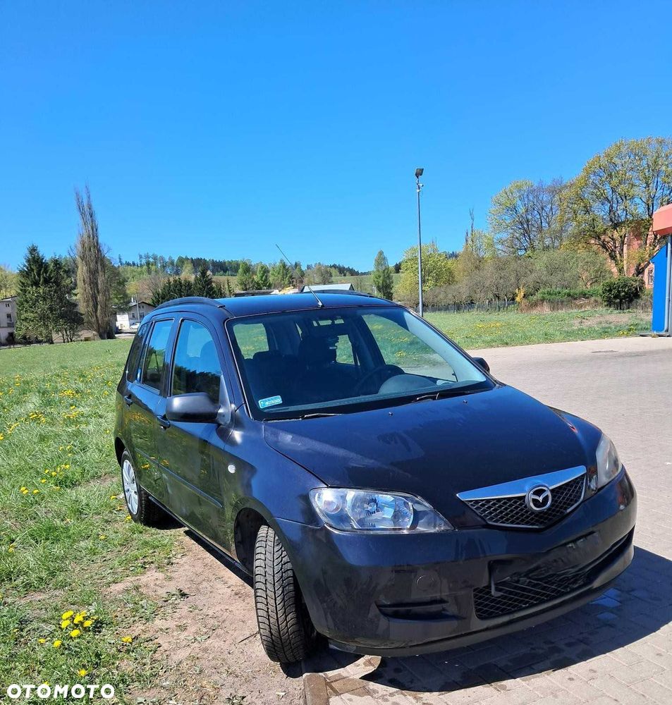 Mazda 2 - 5
