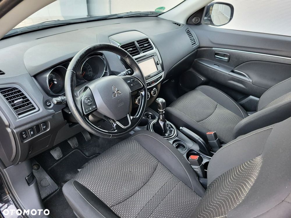 Mitsubishi ASX - 19