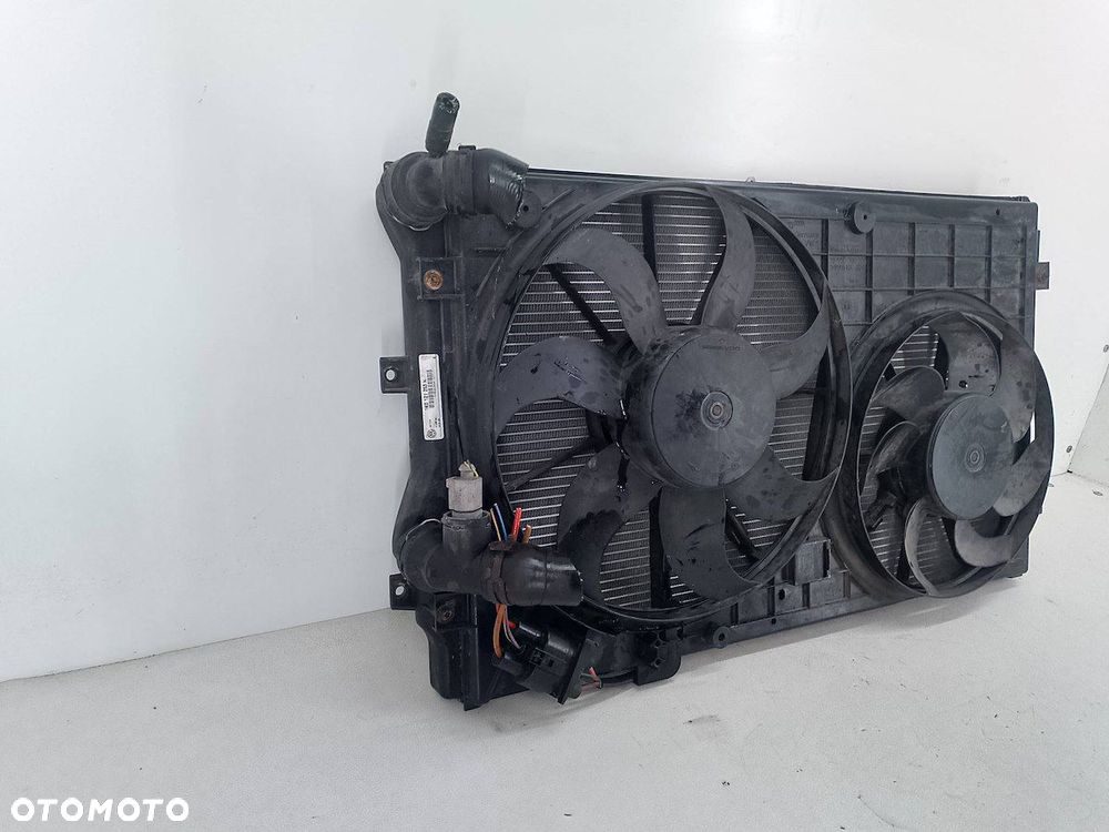 CHŁODNICA WODY Z WENTYLATOREM VW GOLF V 1K0121207T  1K0121253H 1.9 TDI - 6
