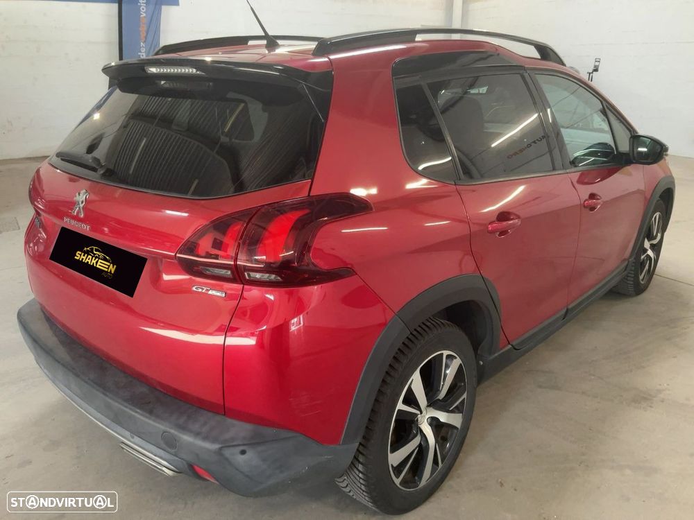 Peugeot 2008 1.2 PureTech GT Line EAT6 - 4