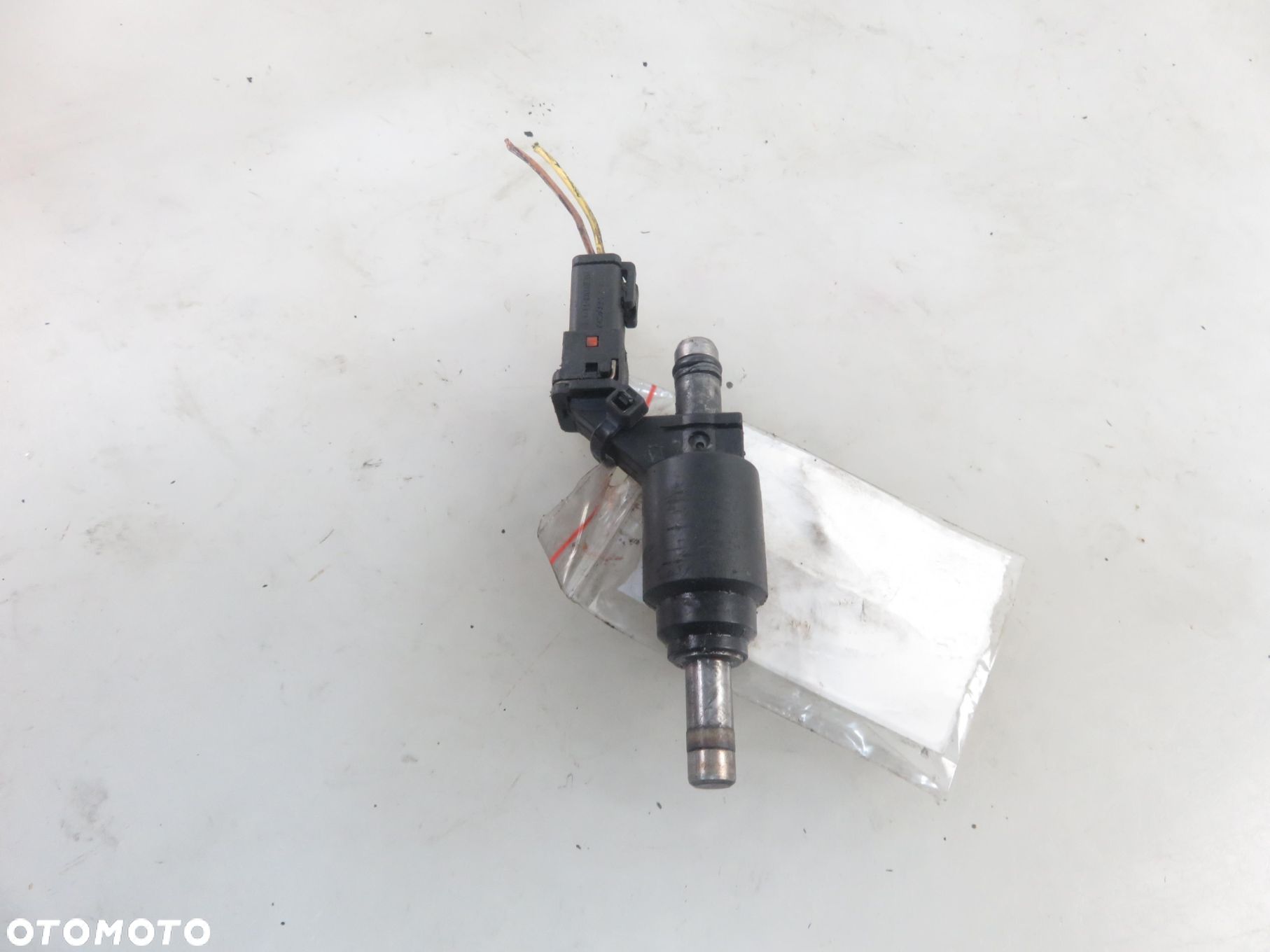 WTRYSKIWACZ OPEL VECTRA C GTS (Z02) 2.2 16V - Z 22 SE 24404012 - 1