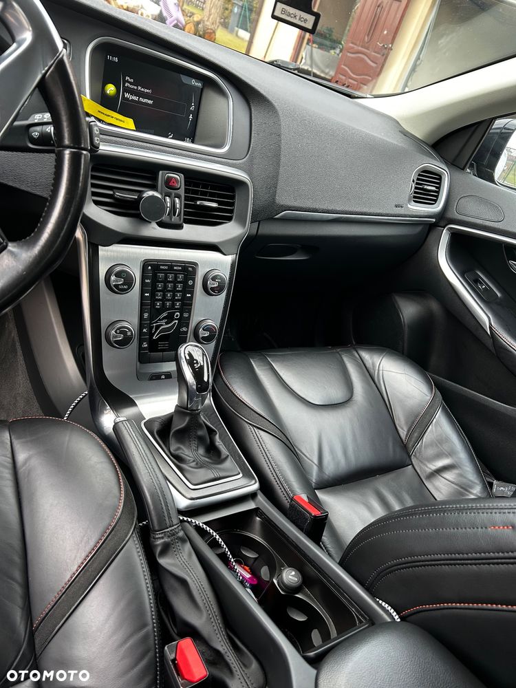 Volvo V40 D2 Ocean Race - 8