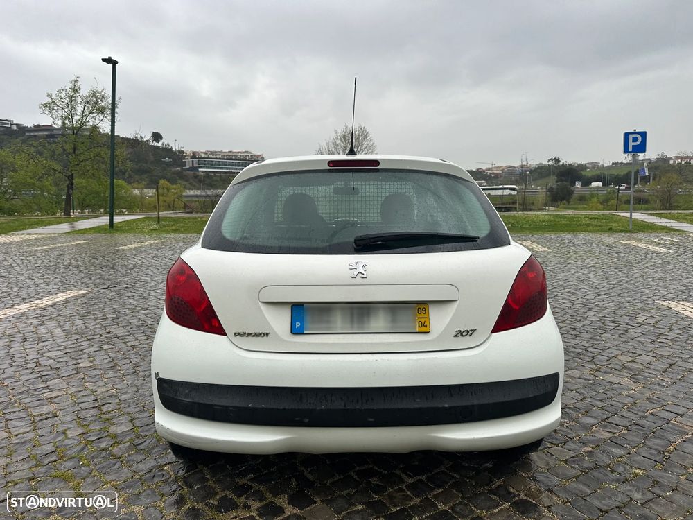 Peugeot 207 - 4
