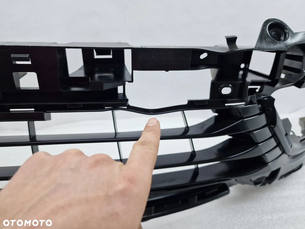 RENAULT ESPACE V 5 14- DOKŁADKA / SPOJLER / KRATKA ŚRODKOWA ZDERZAKA PRZEDNIEGO PRZÓD , NR 622548143R , NR AUKCJI KR406 - 7