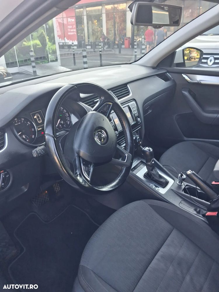 Skoda Octavia 1.4 TSI DSG Style - 10