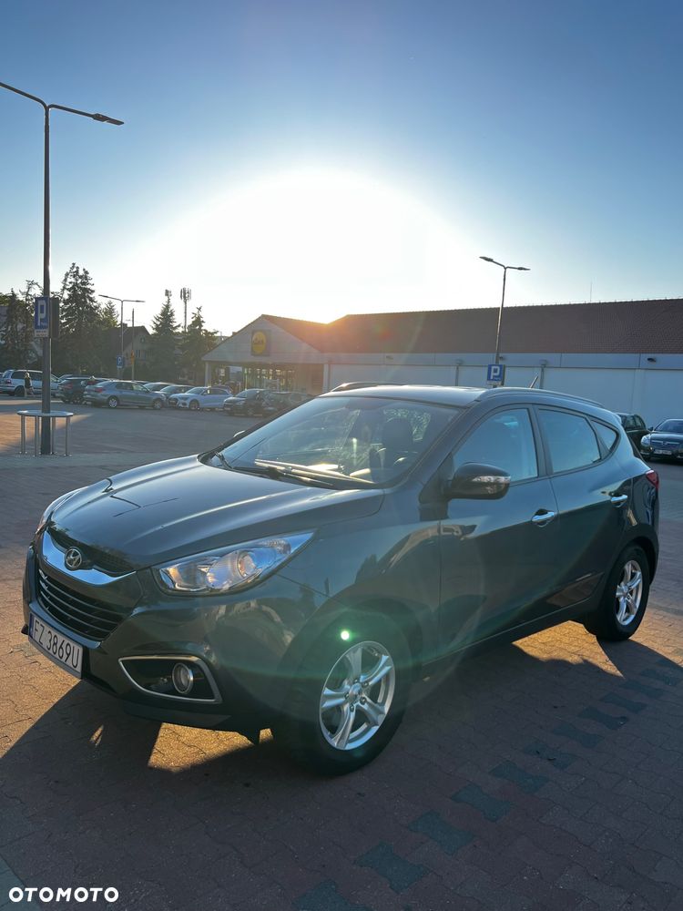 Hyundai ix35 2.0 CRDi 4WD Automatik Premium - 3