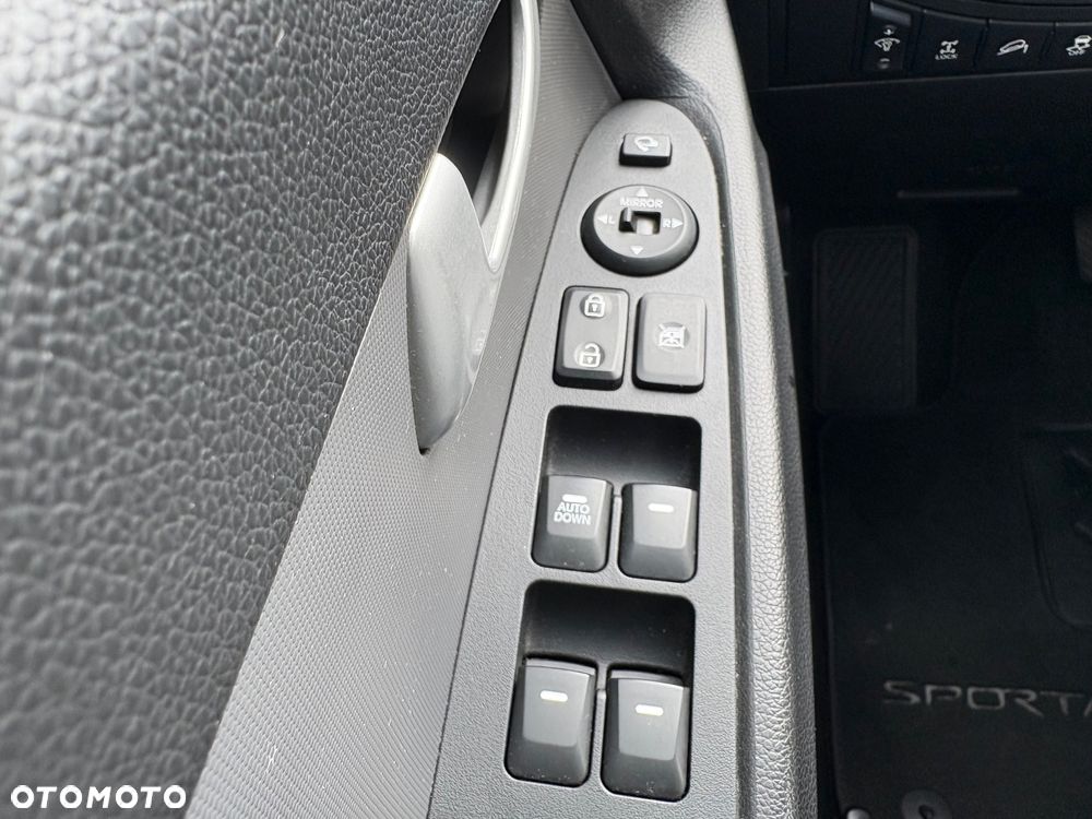 Kia Sportage 2.0 CVVT 4WD Fifa World Cup Edition - 23