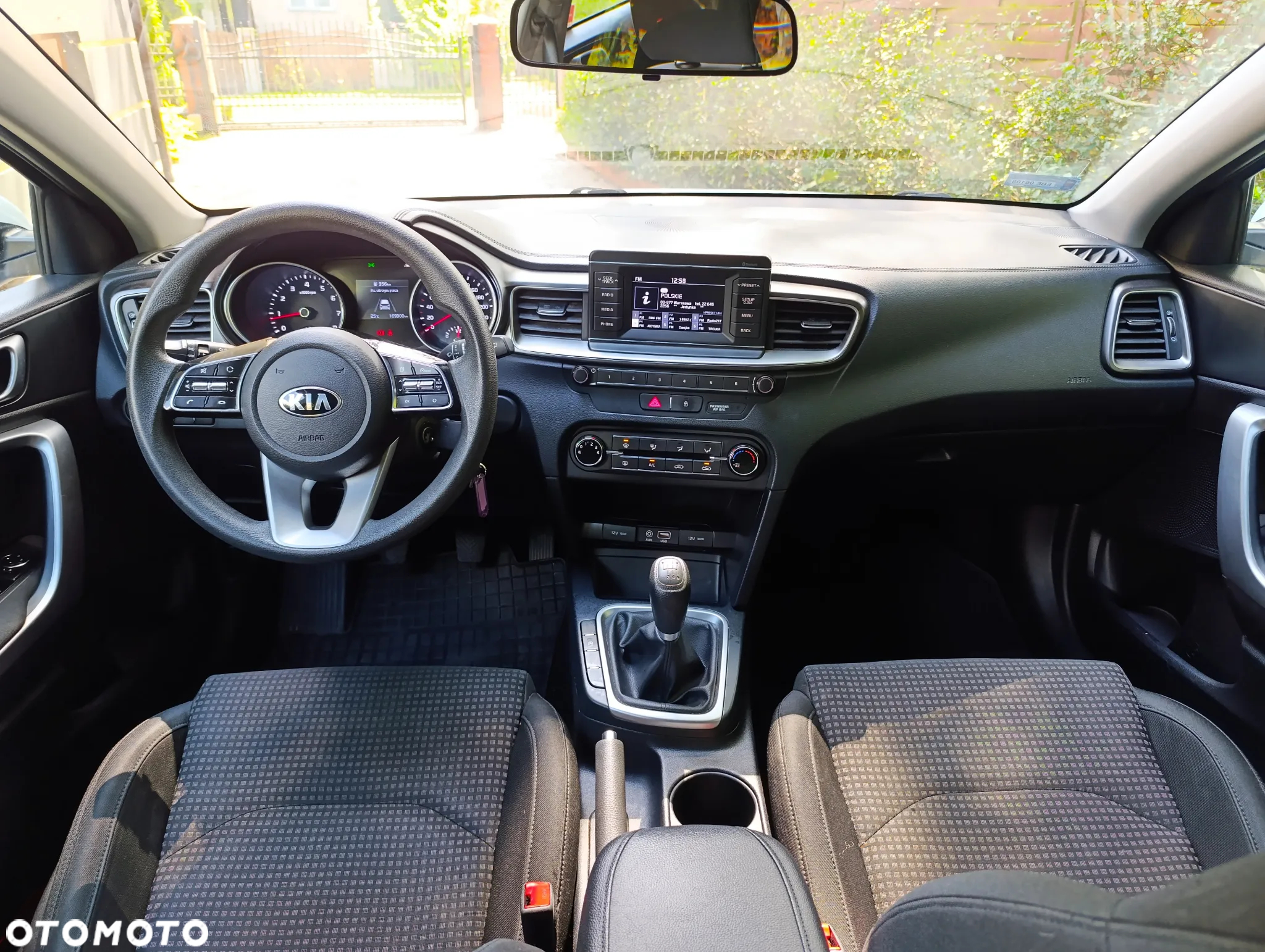 Kia Ceed 1.4 T-GDI M - 14