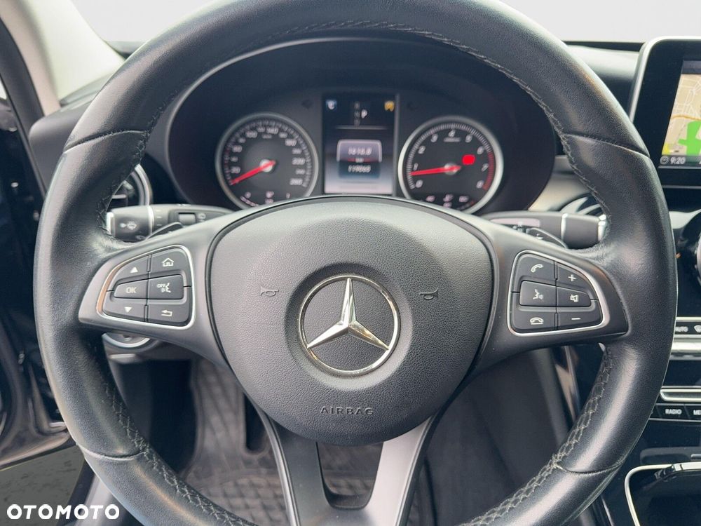 Mercedes-Benz Klasa C 180 9G-TRONIC - 12