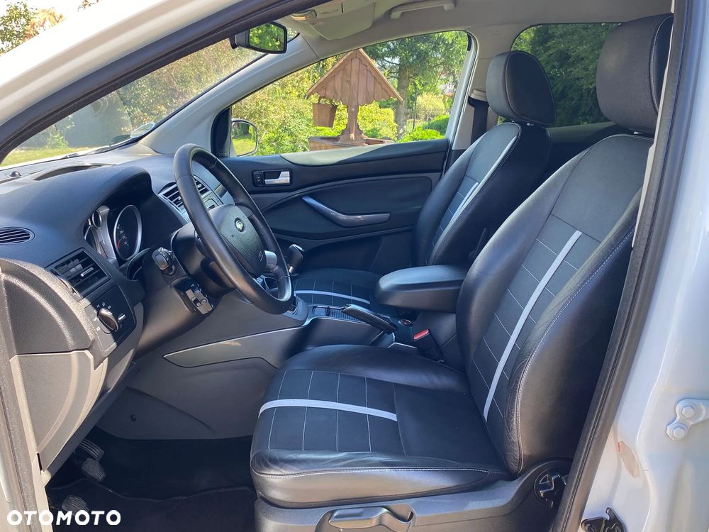 Ford Kuga 2.0 TDCi 4x4 Titanium - 18