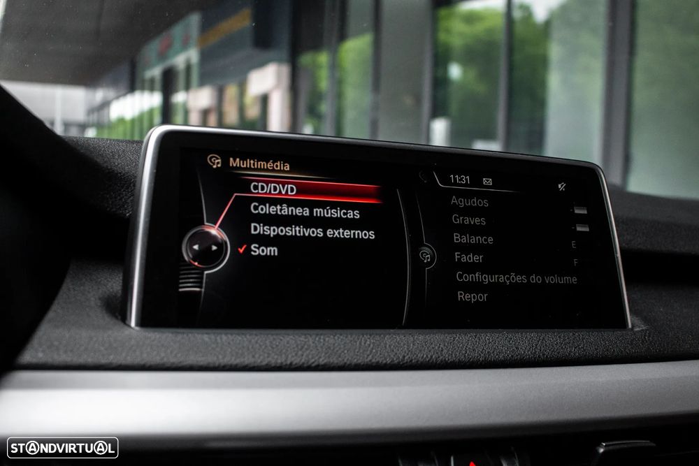 BMW X5 25 d sDrive Comfort 7L - 40