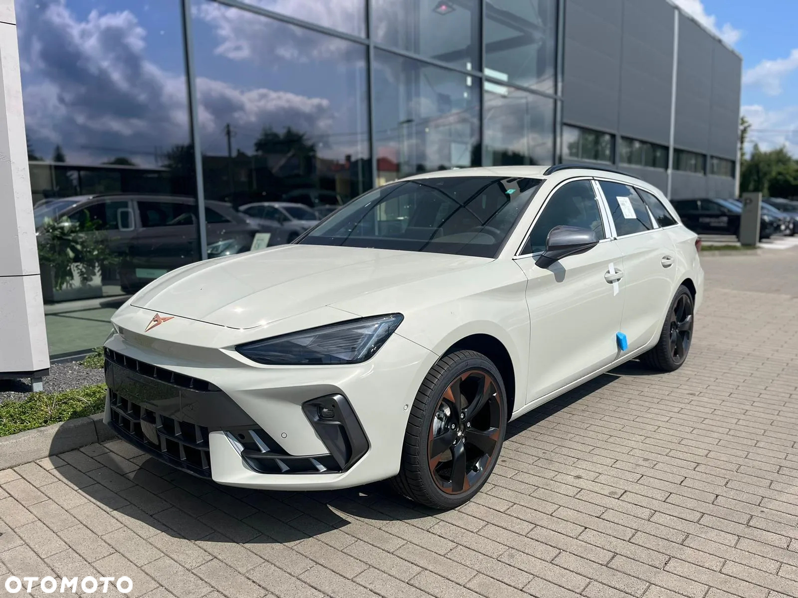 Cupra Leon Sportstourer - 2