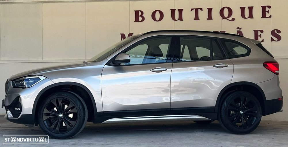 BMW X1 sDrive18d Aut. Sport Line - 4