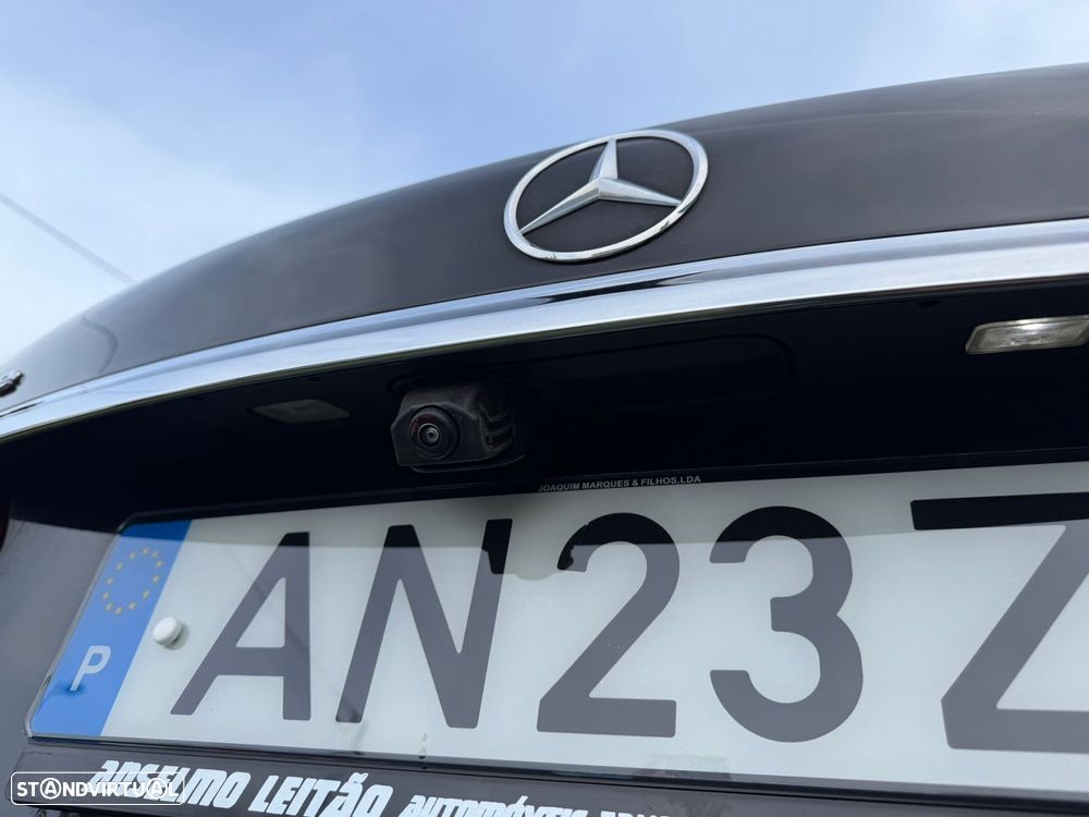 Mercedes-Benz E 300 de AMG Line - 10