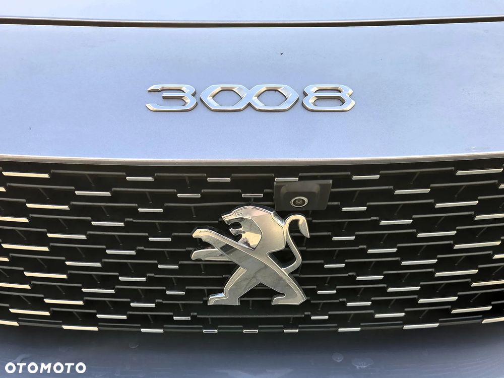 Peugeot 3008 1.2 PureTech Allure S&S EAT8 - 11