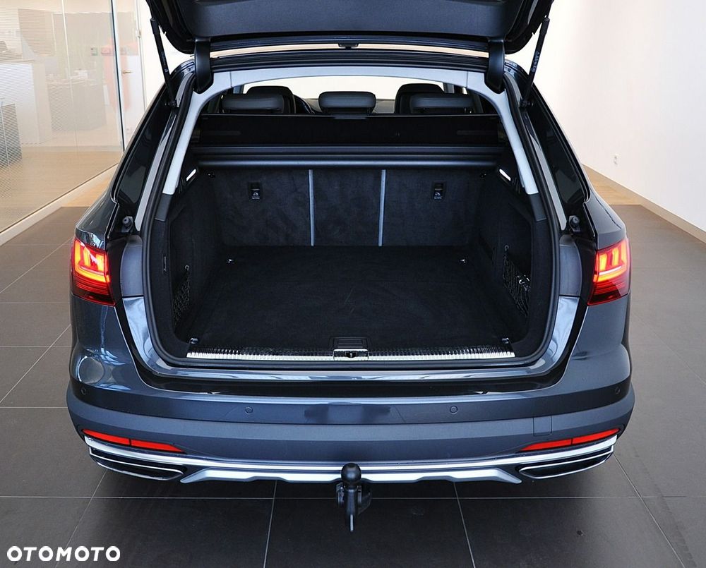 Audi A4 Allroad - 13