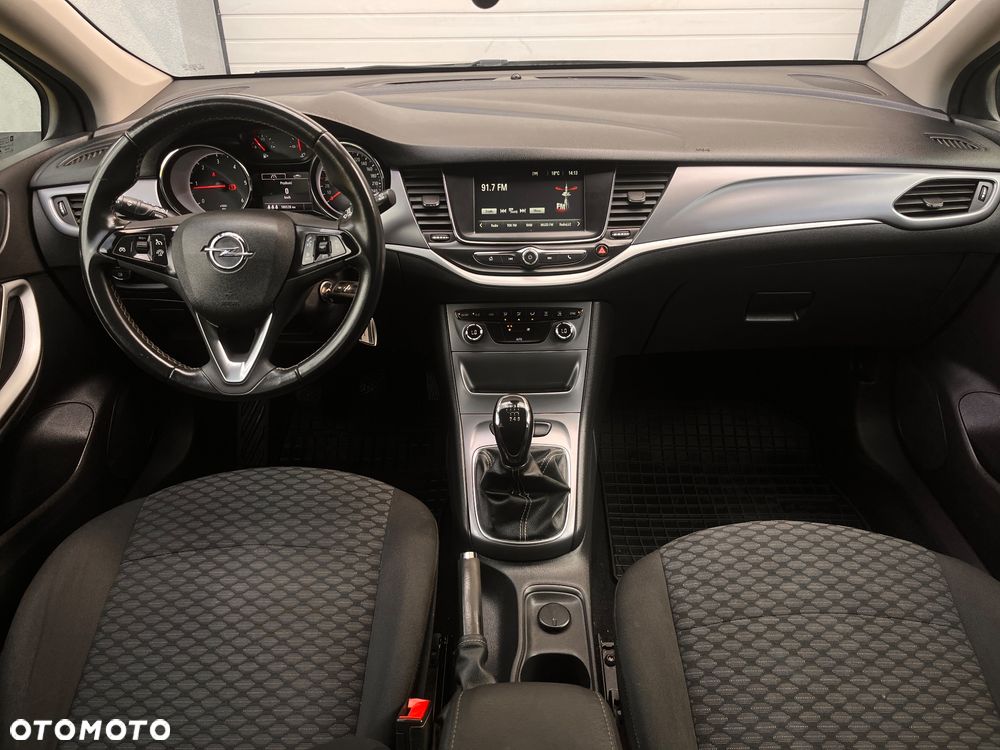 Opel Astra 1.6 CDTI Elite - 11