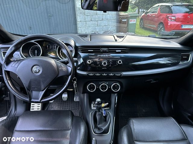 Alfa Romeo Giulietta 2.0 JTDM Distinctive - 7