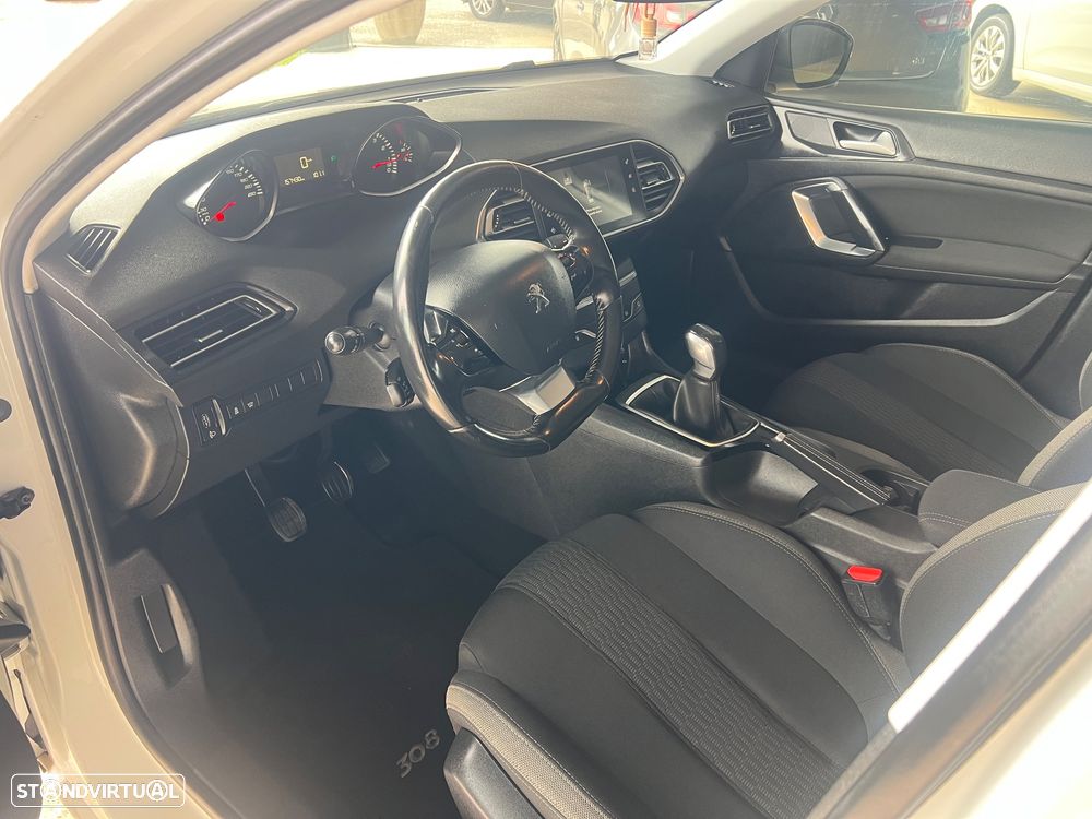 Peugeot 308 PureTech 110 Stop & Start Style - 20