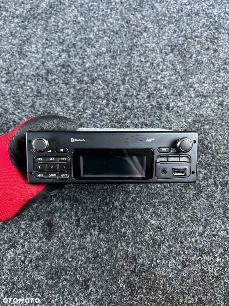 radio radioodtwarzacz mercedes citan 281157922R - 2