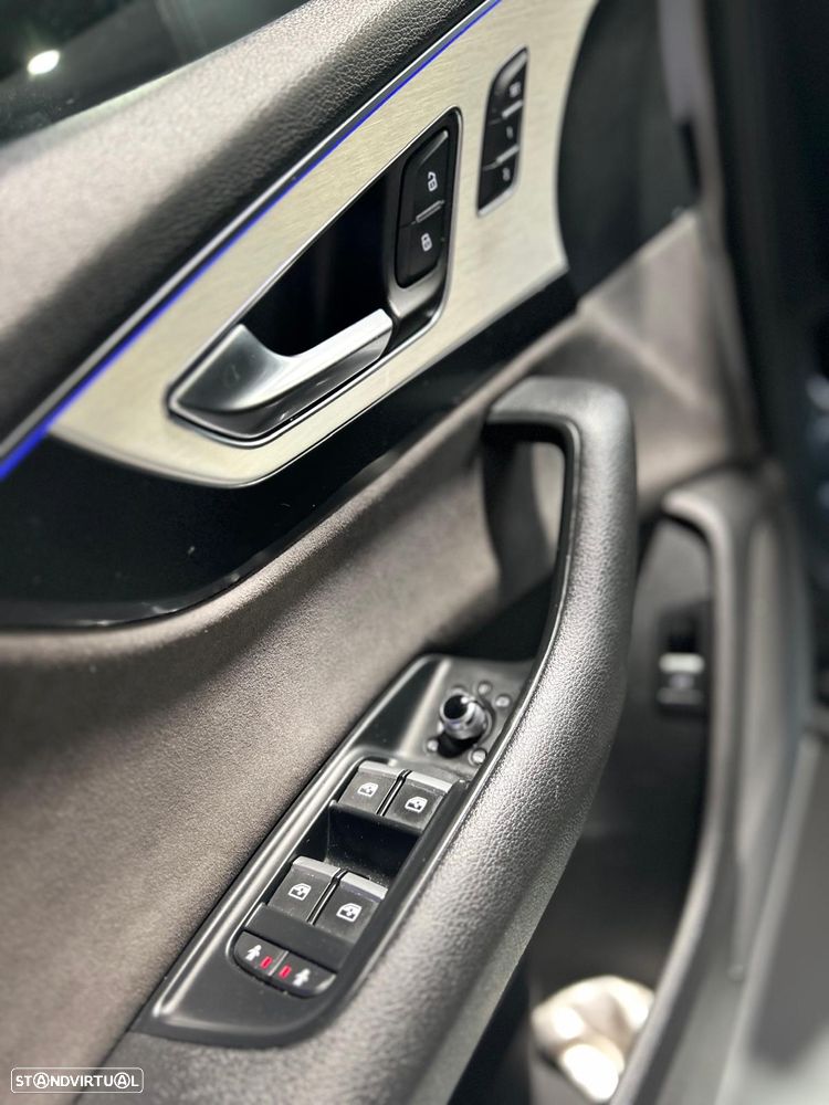 Audi Q7 3.0 TDI quattro S-line Tiptronic 7L - 26