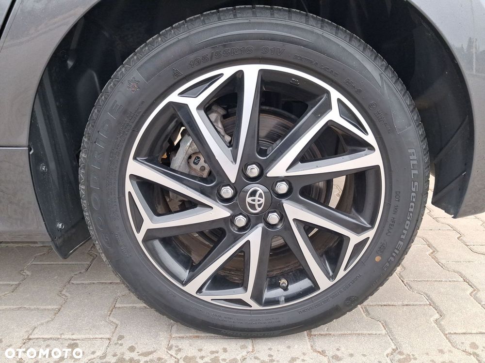 Toyota Yaris Hybrid 1.5 Comfort - 28