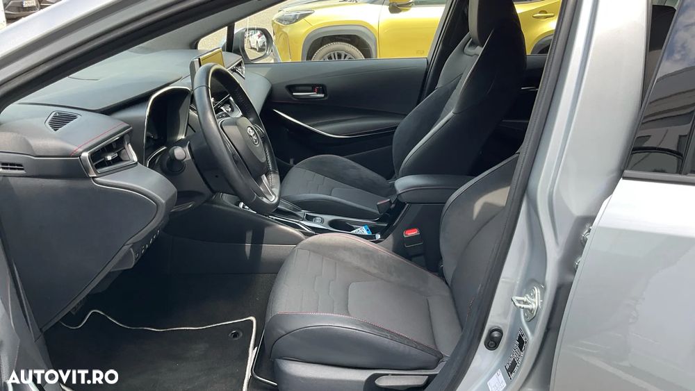 Toyota Corolla 1.8 HSD Exclusive - 13