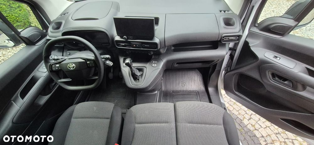 Toyota PROACE CITY - 16