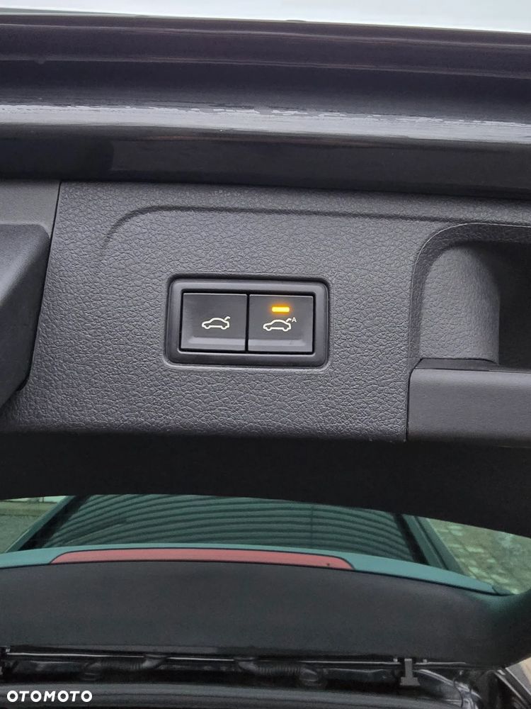 Volkswagen Passat 1.4 TSI Plug-In Hybrid GTE DSG - 34