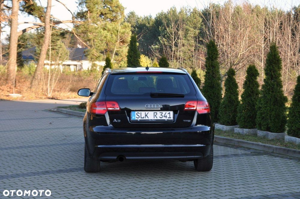 Audi A3 Sportback - 15