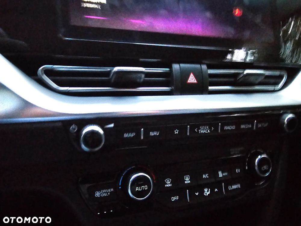 Kia Niro e-Niro 64kWh L - 11