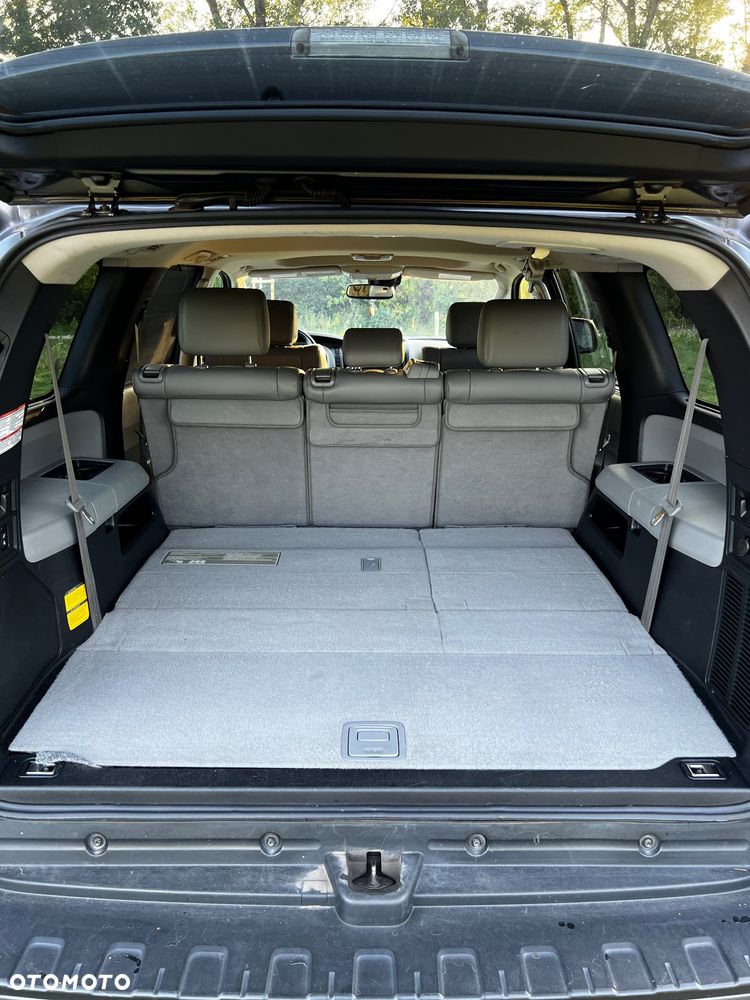 Toyota Sequoia - 19